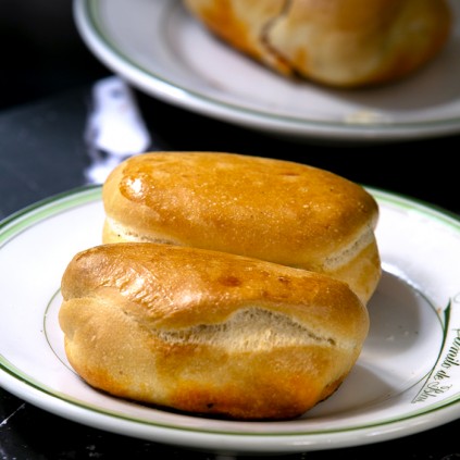 BOLLO CON CHORIZO