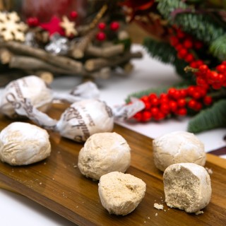 POLVORONES
