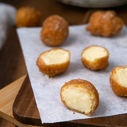 BUÑUELOS DE CREMA
